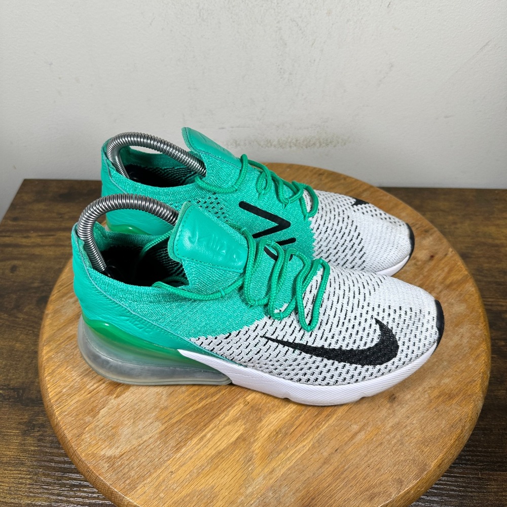 Nike Air Max 270 Running Shoes Women's Size 7 Green White AH6803 300
